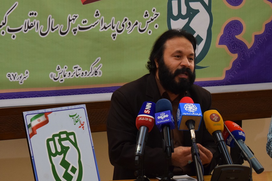 زارعی: تئاتر مساجد یکی از عوامل مهم مردمی شدن تئاتر و تربیت مخاطب است/قادری: پس از انقلاب، دستورالعمل تئاتر به دست هنرمندان نوشته شد/ جولایی: برگزاری هنرهای آیینی مذهبی در دوران پهلوی با محدودیت همراه بود/ بروجردی:در دروان پهلوی زنان فعال در حوزه تئاتر از امنیت برخوردار نبودند/ وفاداری: بعد از انقلاب تئاتر کودک دارای هویت شد/ رادمنش: تئاتر اعتراضی خیابانی با آزادی پس از انقلاب رشد پیدا کرد/ سلیمانی: هنر پس از انقلاب در سبد خانوادهها نشست/ نصیربیگی:هنرهای رادیکالی قبل از انقلاب وارد ایران شد زارعی: تئاتر مساجد یکی از عوامل مهم مردمی شدن تئاتر و تربیت مخاطب است/قادری: پس از انقلاب، دستورالعمل تئاتر به دست هنرمندان نوشته شد/ جولایی: برگزاری هنرهای آیینی مذهبی در دوران پهلوی با محدودیت همراه بود/ بروجردی:در دروان پهلوی زنان فعال در حوزه تئاتر از امنیت برخوردار نبودند/ وفاداری: بعد از انقلاب تئاتر کودک دارای هویت شد/ رادمنش: تئاتر اعتراضی خیابانی با آزادی پس از انقلاب رشد پیدا کرد/ سلیمانی: هنر پس از انقلاب در سبد خانوادهها نشست/ نصیربیگی:هنرهای رادیکالی قبل از انقلاب وارد ایران شد