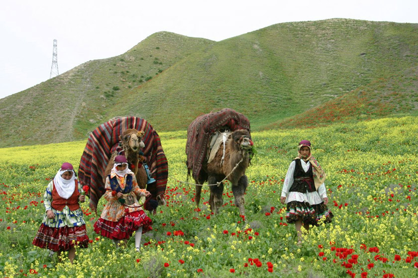 گردشگری راهی نوین در برابر تحریم&zwnj;ها/ تاثیرات کوچ نشینی در چارچوب نگرش پسامدرن گردشگران/ گردشگری عشایری فرهنگ اصیل ایرانی را صادر و از فرهنگ جوانان کشور صیانت می&zwnj;کند/ ۳۰ تاثیر اقتصادی و فرهنگی، گردشگری عشایری را بشناسید/ غربی&zwnj;ها در سفر به ایران با حقایقی مواجه می&zwnj;شوند که رسانه&zwnj;ها درست خلاف آن را تبلیغ می&zwnj;کنند