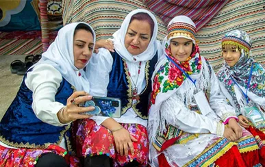 فضای مجازی و توسعۀ تکثّر فرهنگی؛ تأثیر و مطلوبیت