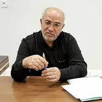 من و شِکوه و شکایت؟ سخن گزاف باشد