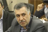 نفوذ در حوزه نشر وجود دارد/ باید درزمینه نشر تجدیدنظر کنیم/ در دهه ۹۰ ریزشی در ناشران خواهیم داشت/ تجمع ۷۰ درصدی ناشران در تهران یک آسیب است/ اگر نفوذ گسترده باشد، ناکارآمدی حوزه برنامه&zwnj;ریزی و اجرا را اثبات می&zwnj;کند/ در حوزه کتاب نباید متکی به دولت باشیم/ دیپلماسی فرهنگی خوبی در سطح جهانی نداریم