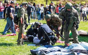 دانشجو‌یان حامی فلسطین در دانشگاه ایندیانا چه می‌خواستند؟