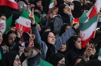 جوانان فهمیدند در کجای تاریخ ایستاده&zwnj;اند