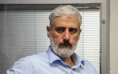 جنبه‌های علوم انسانی توسعه بر جنبه‌های تجربی آن مقدم است