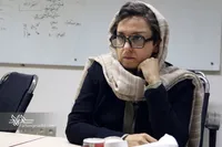 گزارش تصویری| گفت&zwnj;وگو با نفیسه آزاد با موضوع &laquo;زنِ ایرانی، اقتصاد و اشتغال زنانه&raquo;