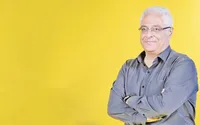 گستره زبان فارسی نشانه قدرت و چیرگی است