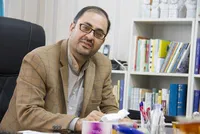 از خواندن تاریخ شفاهی می&zwnj;توان به ویژگی&zwnj;های شعر انقلاب رسید