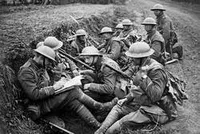 بین دعوای شرق و غرب، ایران اشغال شد و قحطی آمد!