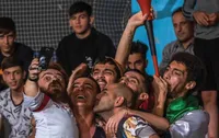 سیاه اما امیدوار!