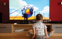تلویزیون و موبایل را از این کودکان دور کنید