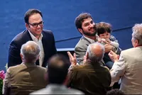 چند می&zwnj;گیری امضا کنی!
