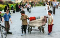 یک چرخه اقتصادی معیوب در &laquo;کف خیابان&raquo;؛ چه کسانی سود می&zwnj;کنند؟