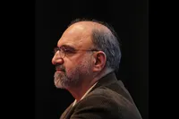 سروش ذیل فهم مستشرقانه می&zwnj;اندیشد