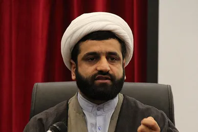 بینش واقع‌بینانه مسئولین به حقایق رسانه‌ها از فعالیت ناسالم جلوگیری می‌کند/ ترویج سواد رسانه، نقض غرض حاکمان رسانه است