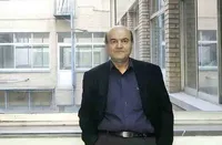 قرارداد اجتماعی بین دولت و مردم به وجود نیامده است