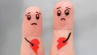 اتمام رابطه همسرانه با دریغ محبت عاشقانه