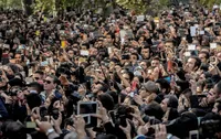 سلبریتی&zwnj;ها چقدر زور دارند؟