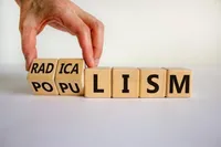 پوپولیسم، تقویت کننده رادیکالیسم
