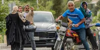 عامه پسند اما نیش دار