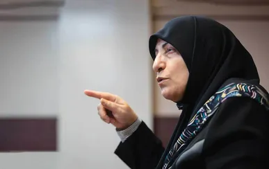 چرا قوانین داخل خانه تغییر نمی‌کند؟