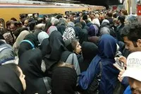 از عدم اجرای طرح فاصله گذاری اجتماعی در مترو تا پیگیری&zwnj;های بدون خروجی از دولت