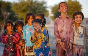چگونه مرکز گرایی به واگرایی قومی می‌انجامد؟